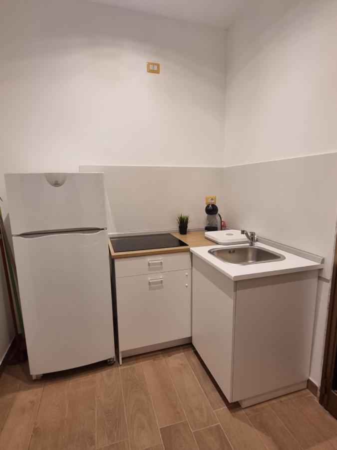 Il Nido Central Flat Бари Экстерьер фото