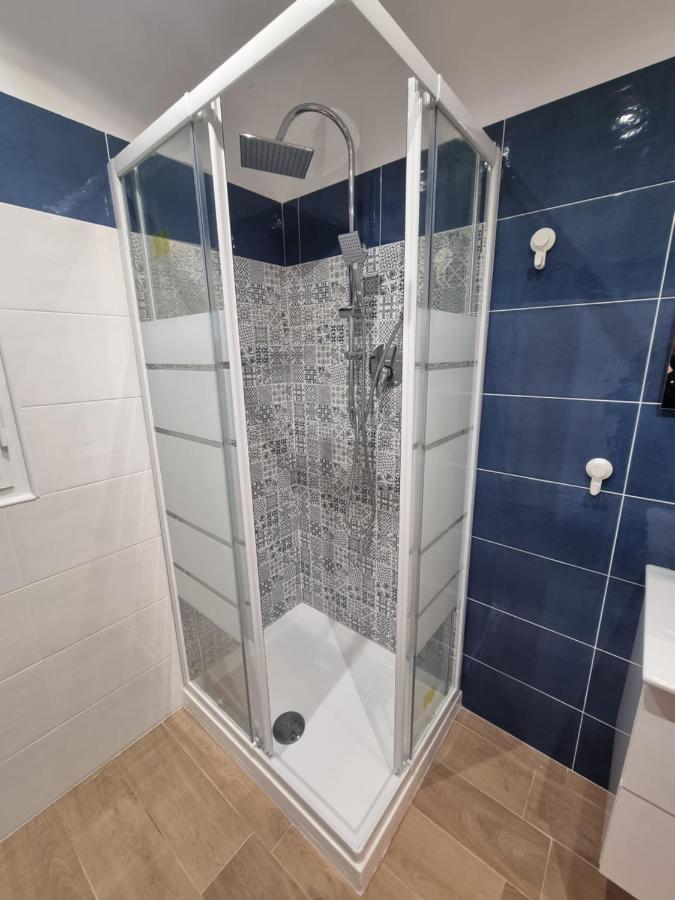 Il Nido Central Flat Бари Экстерьер фото